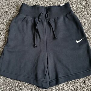 Nike Black Athletic Shorts with Ribbed Waistband and Drawstring